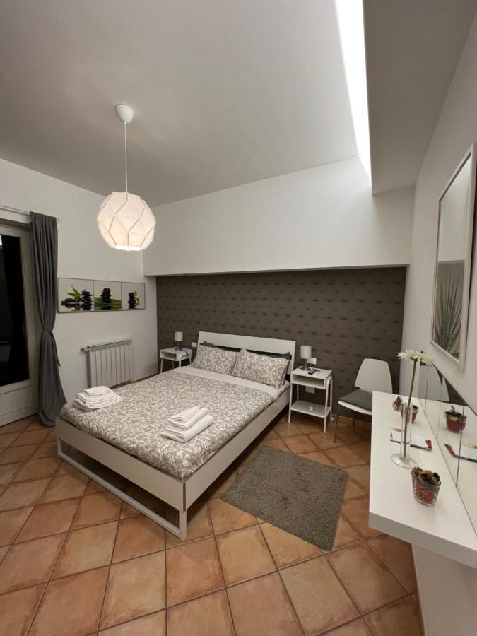 Etna Holidays Home Sereleo Санта-Венерина Экстерьер фото