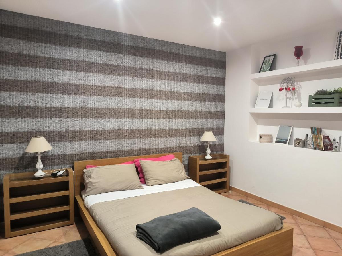 Etna Holidays Home Sereleo Санта-Венерина Экстерьер фото
