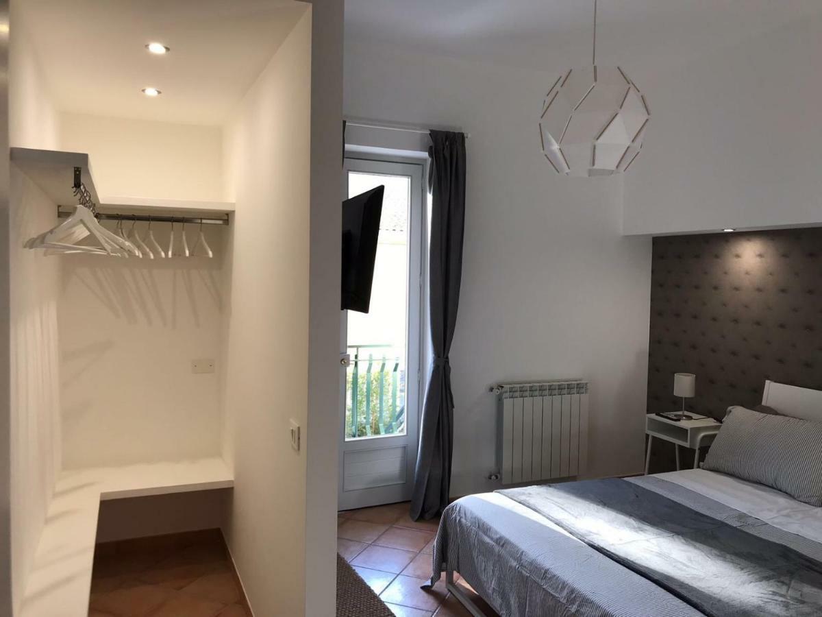 Etna Holidays Home Sereleo Санта-Венерина Экстерьер фото