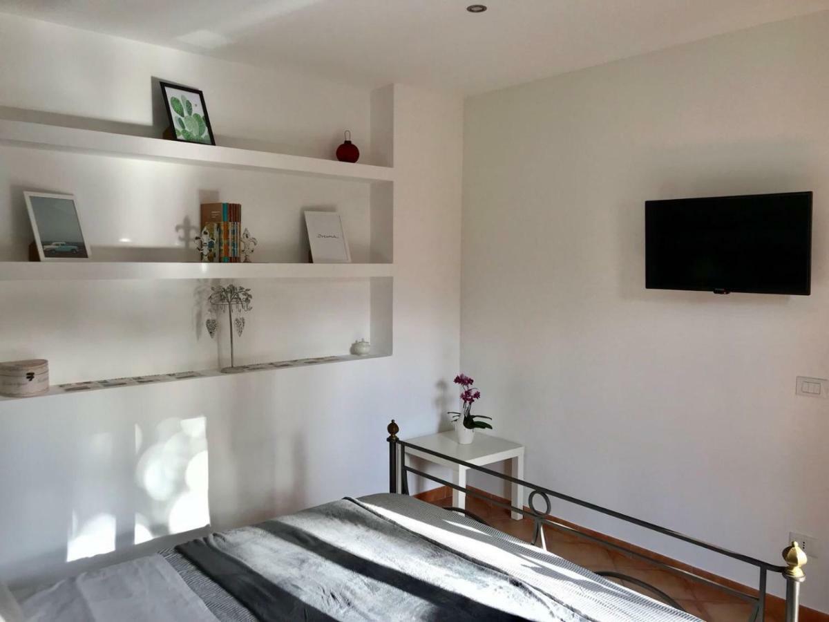 Etna Holidays Home Sereleo Санта-Венерина Экстерьер фото