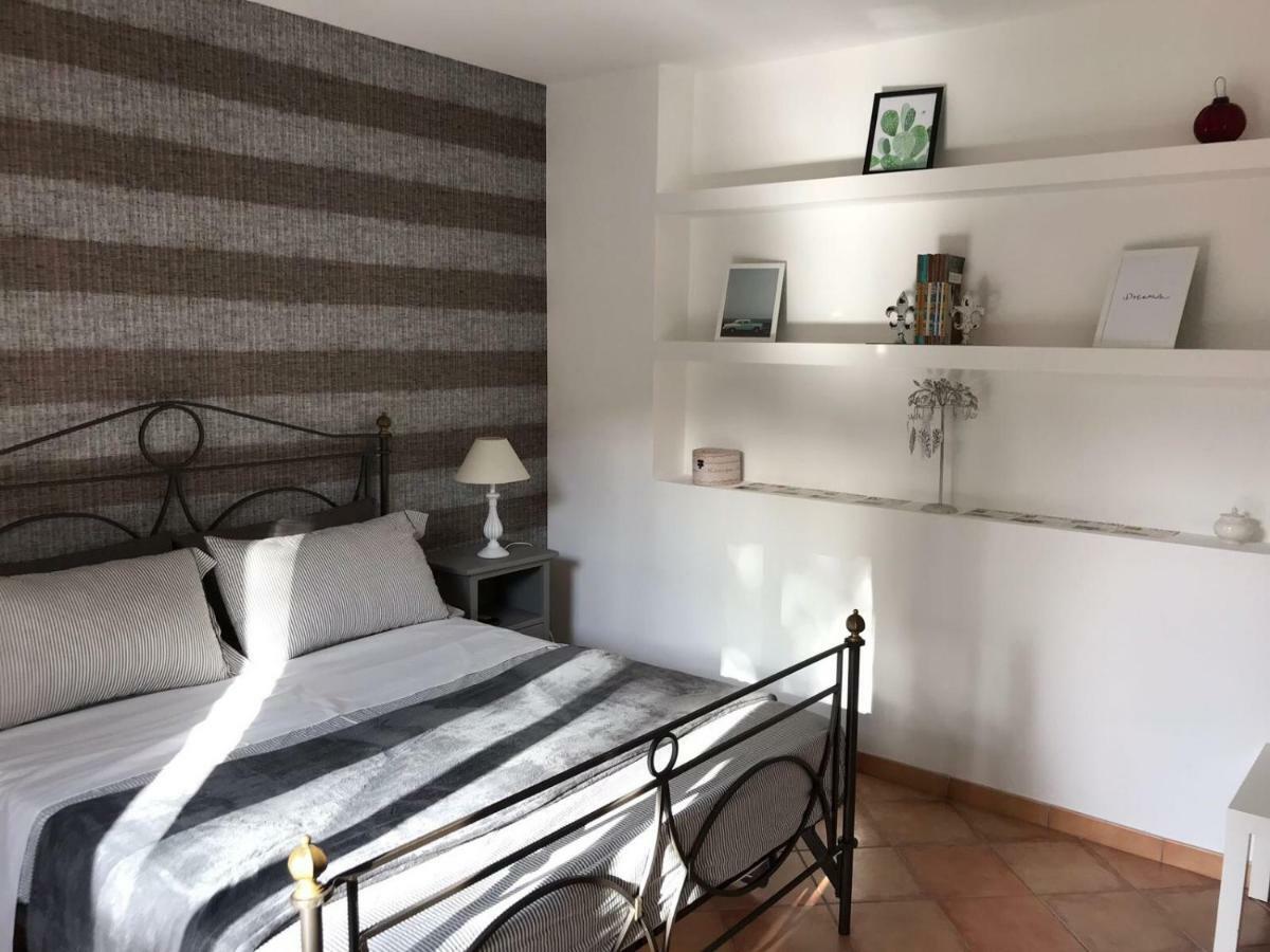 Etna Holidays Home Sereleo Санта-Венерина Экстерьер фото