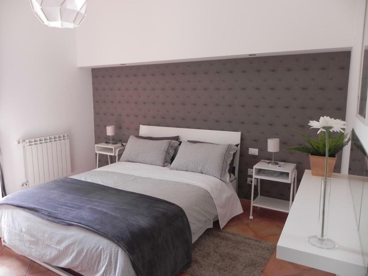 Etna Holidays Home Sereleo Санта-Венерина Экстерьер фото